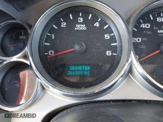 2007 Chevrolet Silverado 1500 LT w/1LT with VIN 2GCEC13C571695258, listed as a IAAI auction lot 41239531 with 266,909 mi miles. Bid and sale history available at carsss.com. Image 15.