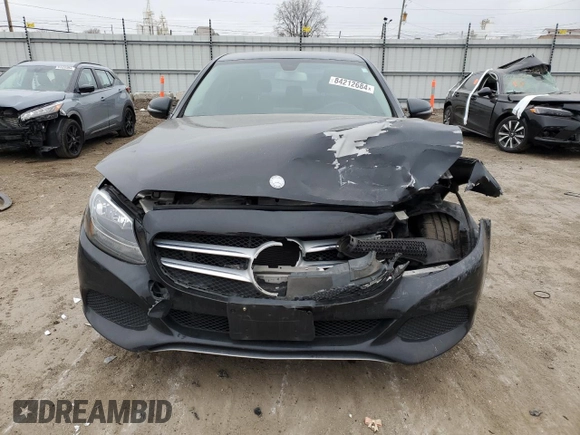 2017 Mercedes-Benz C 300 с VIN 55SWF4KB1HU218927, выставлен на аукционе Copart как лот 84212684 с пробегом Не указан миль и Списание • Salvage title. История ставок и продаж доступна на DreamBid. Изображение 5.