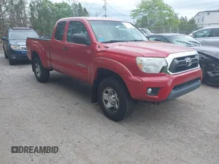 2012 Toyota Tacoma z VIN 5TFUU4ENXCX032239, wystawiony jako IAAI lot #42277610 z przebiegiem 211 794 mil mil oraz . Historia ofert i sprzedaży dostępna na DreamBid. Obrazek 1.