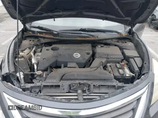 2013 Nissan Altima SV with VIN 1N4AL3AP7DN410270, listed as a IAAI auction lot 42107935 with 150,889 mi miles and . Bid and sale history available at carsss.com. Image 10.