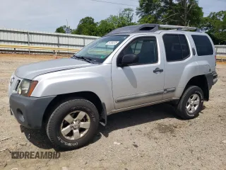 2011 Nissan Xterra S z VIN 5N1AN0NW2BC520068, wystawiony jako Copart lot #54780375 z przebiegiem 89 669 mil mil oraz Czysty tytuł • Clean title. Historia ofert i sprzedaży dostępna na DreamBid. Obrazek 1.