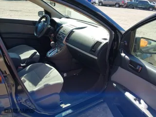2011 Nissan Sentra 2.0 SR with VIN 3N1AB6APXBL724638, listed as a IAAI auction lot 41703294 with 173,475 mi miles. Bid and sale history available at carsss.com. Image 5.