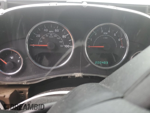 2011 Jeep Wrangler Unlimited Rubicon z VIN 1J4BA6H16BL615993, wystawiony jako Copart lot #55420275 z przebiegiem 200 403 mil mil oraz Szkoda całkowita • Salvage title. Historia ofert i sprzedaży dostępna na DreamBid. Obrazek 9.