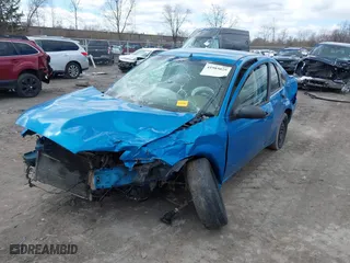 2007 Ford Focus S with VIN 1FAFP34N57W313118, listed as a IAAI auction lot 41985029 with 195,985 mi miles. Bid and sale history available at carsss.com. Image 17.