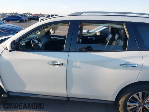2019 Nissan Pathfinder SV z VIN 5N1DR2MN1KC603612, wystawiony jako IAAI lot #40720148 z przebiegiem 98 571 mil mil oraz . Historia ofert i sprzedaży dostępna na DreamBid. Obrazek 14.