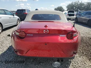 2020 Mazda MX-5 Miata Grand Touring z VIN JM1NDAD79L0415751, wystawiony jako Copart lot #71864574 z przebiegiem Nie podano mil oraz Szkoda całkowita • Salvage title. Historia ofert i sprzedaży dostępna na DreamBid. Obrazek 6.