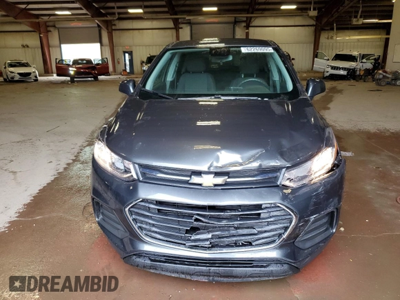 2020 Chevrolet Trax LS with VIN 3GNCJKSB7LL118467, listed as a Copart auction lot 62269095 with 34,651 mi miles and Salvage title. Bid and sale history available at DreamBid. Image 5.
