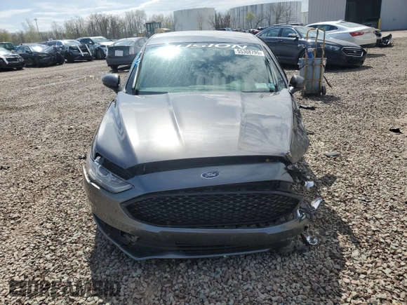 2018 Ford Fusion SE z VIN 3FA6P0H78JR108395, wystawiony jako Copart lot #55308795 z przebiegiem Nie podano mil oraz Szkoda całkowita • Salvage title. Historia ofert i sprzedaży dostępna na DreamBid. Obrazek 5.