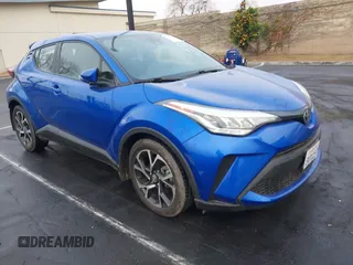 2021 Toyota C-HR LE z VIN JTNKHMBX4M1112802, wystawiony jako IAAI lot #41467208 z przebiegiem 33 555 mil mil oraz . Historia ofert i sprzedaży dostępna na DreamBid. Obrazek 1.