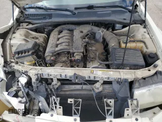2007 Chrysler 300 Touring z VIN 2C3KA53G27H859368, wystawiony jako Copart lot #55089035 z przebiegiem 181 841 mil mil oraz Szkoda całkowita • Salvage title. Historia ofert i sprzedaży dostępna na DreamBid. Obrazek 11.