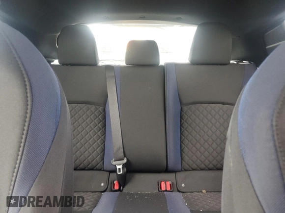2022 Toyota C-HR XLE z VIN NMTKHMBX8NR141470, wystawiony jako Copart lot #55233465 z przebiegiem 35 900 mil mil oraz Szkoda całkowita • Salvage title. Historia ofert i sprzedaży dostępna na DreamBid. Obrazek 10.