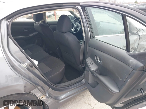 2020 Nissan Sentra SV z VIN 3N1AB8CV4LY267773, wystawiony jako IAAI lot #41969540 z przebiegiem 93 539 mil mil oraz . Historia ofert i sprzedaży dostępna na DreamBid. Obrazek 8.