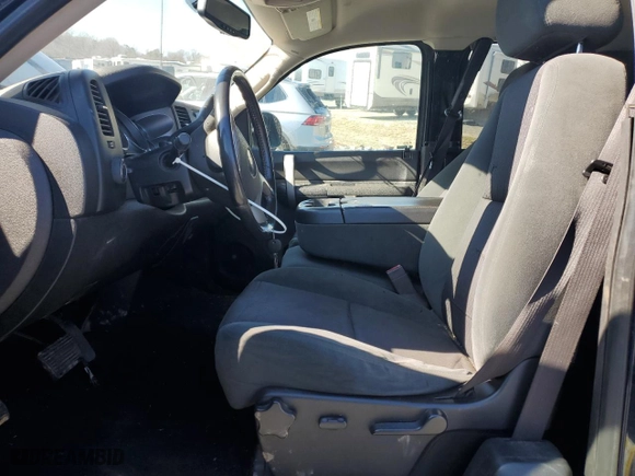 2009 Chevrolet Silverado 1500 LT with VIN 1GCEK29049Z169848, listed as a Copart auction lot 47811685 with 212,072 mi miles and Clean Title. Bid and sale history available at carsss.com. Image 7.