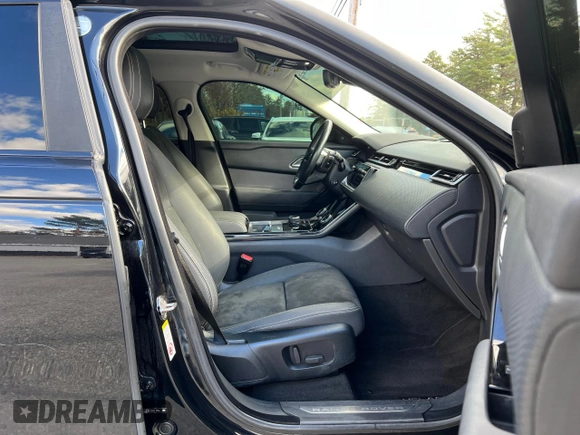 2018 Land Rover Range Rover Velar with VIN SALYA2RXXJA752398, listed as a Copart auction lot 80430374 with 135,349 mi miles and Clean Title. Bid and sale history available at carsss.com. Image 5.
