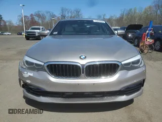 2018 BMW 5 Series 530i xDrive with VIN WBAJA7C58JG908526, listed as a Copart auction lot 53632695 with 172,928 mi miles and Clean Title. Bid and sale history available at carsss.com. Image 5.