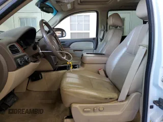 2011 GMC Yukon SLT with VIN 1GKS2CE00BR358215, listed as a Copart auction lot 70493084 with 219,118 mi miles and Clean Title. Bid and sale history available at carsss.com. Image 7.
