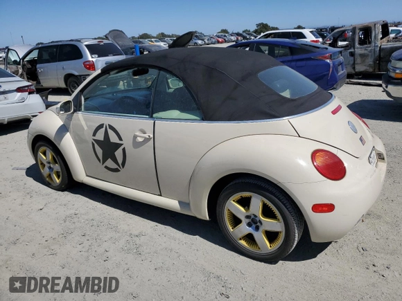 2005 Volkswagen Beetle GL with VIN 3VWBM31Y75M366011, listed as a Copart auction lot 70810124 with 62,284 mi miles and Clean Title. Bid and sale history available at DreamBid. Image 2.
