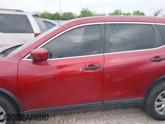 2016 Nissan Rogue SV with VIN KNMAT2MT7GP631857, listed as a IAAI auction lot 41933428 with 172,055 mi miles. Bid and sale history available at carsss.com. Image 14.