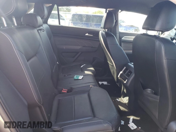 2023 Volkswagen Atlas SE с VIN 1V2LC2CA3PC209776, выставлен на аукционе Copart как лот 73161954 с пробегом Не указан миль и Списание • Salvage title. История ставок и продаж доступна на DreamBid. Изображение 11.