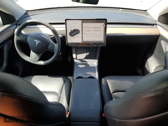 2024 Tesla Model Y z VIN 7SAYGDED7RF050963, wystawiony jako Copart lot #60683895 z przebiegiem 23 100 mil mil oraz Czysty tytuł • Clean title. Historia ofert i sprzedaży dostępna na DreamBid. Obrazek 8.