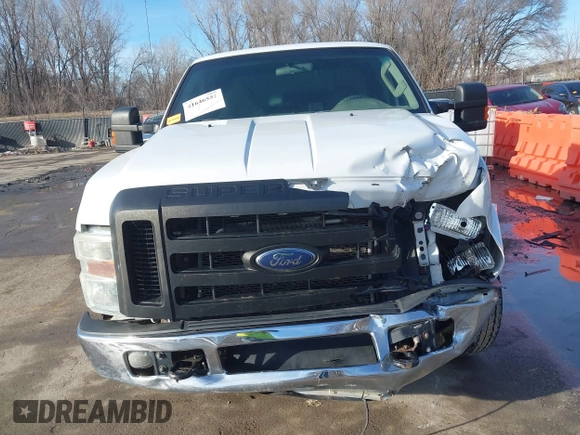 2009 Ford Super Duty F-250 SRW XL with VIN 1FTNX20579EB12691, listed as a IAAI auction lot 41646551 with 131,122 mi miles. Bid and sale history available at carsss.com. Image 13.