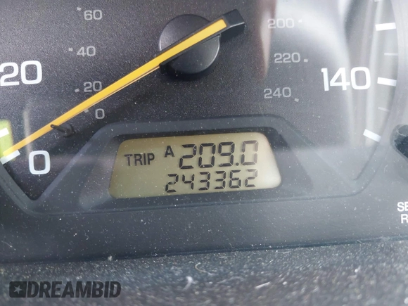 2000 Honda Accord EX с VIN 1HGCG1659YA018277, выставлен на аукционе IAAI как лот 42334541 с пробегом 243 362 миль миль и . История ставок и продаж доступна на DreamBid. Изображение 15.