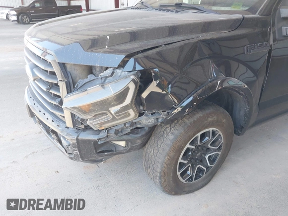 2015 Ford F-150 XLT z VIN 1FTFX1EFXFKE32133, wystawiony jako IAAI lot #42260644 z przebiegiem 136 724 mil mil oraz . Historia ofert i sprzedaży dostępna na DreamBid. Obrazek 6.