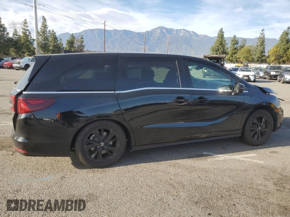 2024 Honda Odyssey Sport with VIN 5FNRL6H77RB003415, listed as a Copart auction lot 43627575 with 19,927 mi miles and Salvage Title. Bid and sale history available at DreamBid. Image 3.
