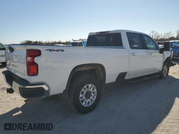 2020 Chevrolet Silverado 3500HD LT with VIN 1GC4YTE75LF205106, listed as a Copart auction lot 48695845 with 165,910 mi miles and Salvage Title. Bid and sale history available at carsss.com. Image 3.