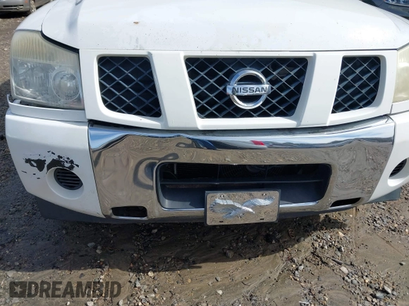 2004 Nissan Armada SE z VIN 5N1AA08A74N703355, wystawiony jako IAAI lot #41555201 z przebiegiem 190 430 mil mil oraz . Historia ofert i sprzedaży dostępna na DreamBid. Obrazek 6.