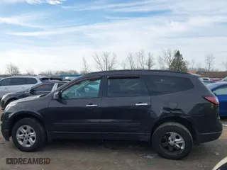 2017 Chevrolet Traverse LS with VIN 1GNKRFKDXHJ232779, listed as a IAAI auction lot 41828375 with 137,691 mi miles. Bid and sale history available at carsss.com. Image 15.