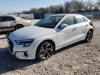2022 Audi A3 Premium Plus with VIN WAUHUDGY9NA085543, listed as a Copart auction lot 81268093 with 2,530 mi miles. Bid and sale history available at carsss.com. Image 1.
