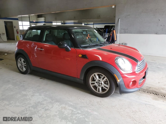 2013 MINI Cooper Hardtop with VIN WMWSU3C55DT544713, listed as a Copart auction lot 51410045 with 141,270 mi miles and Salvage Title. Bid and sale history available at carsss.com. Image 4.