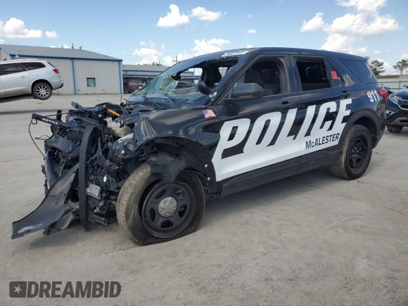 2020 Ford Police Interceptor Utility z VIN 1FM5K8AW6LGC63926, wystawiony jako Copart lot #56027645 z przebiegiem Nie podano mil oraz Szkoda całkowita • Salvage title. Historia ofert i sprzedaży dostępna na DreamBid. Obrazek 1.