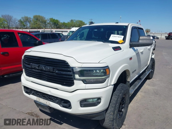 2019 Ram 2500 Laramie with VIN 3C6UR5FJ0KG684641, listed as a IAAI auction lot 41847895 with 127,668 mi miles. Bid and sale history available at carsss.com. Image 20.