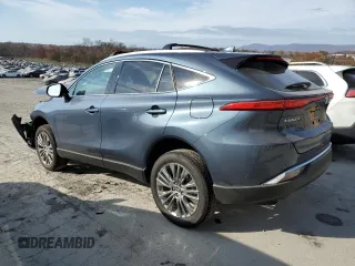 2024 Toyota Venza LE with VIN JTEAAAAHXRJ184541, listed as a Copart auction lot 79622864 with 2,962 mi miles and Salvage Title. Bid and sale history available at carsss.com. Image 2.