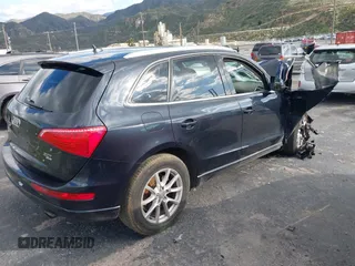 2012 Audi Q5 2.0T Premium Plus with VIN WA1LFAFP7CA121526, listed as a IAAI auction lot 41588598 with 99,831 mi miles. Bid and sale history available at carsss.com. Image 4.