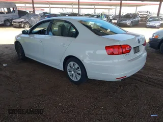 2013 Volkswagen Jetta SE with VIN 3VWDX7AJ0DM370393, listed as a IAAI auction lot 42731730 with 99,249 mi miles and . Bid and sale history available at DreamBid. Image 3.