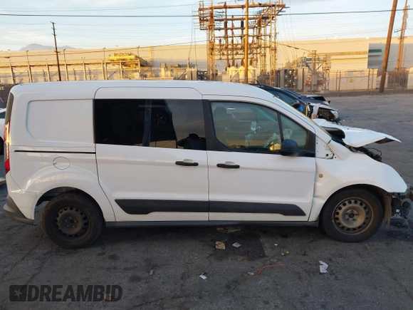 2015 Ford Transit Connect XLT с VIN NM0LE7F70F1190099, выставлен на аукционе IAAI как лот 41105757 с пробегом Не указан миль и . История ставок и продаж доступна на DreamBid. Изображение 14.
