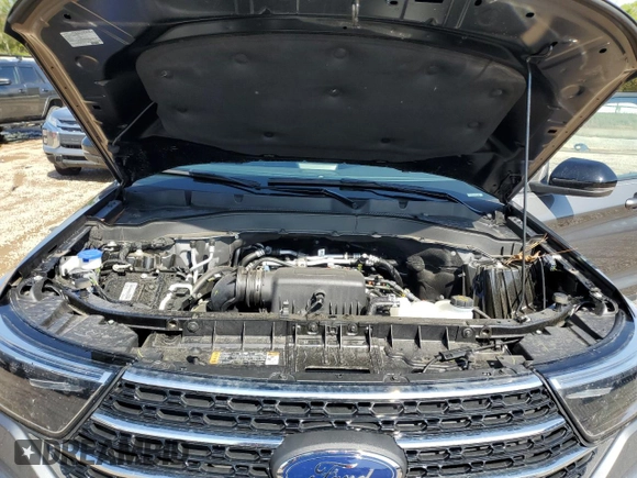 2024 Ford Explorer XLT with VIN 1FMSK7DH1RGA88701, listed as a Copart auction lot 51088365 with 10,282 mi miles and Salvage Title. Bid and sale history available at DreamBid. Image 12.