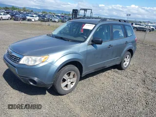 2010 Subaru Forester X с VIN JF2SH6BCXAH767189, выставлен на аукционе IAAI как лот 42314335 с пробегом 219 411 миль миль и . История ставок и продаж доступна на DreamBid. Изображение 2.