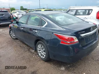 2015 Nissan Altima SV with VIN 1N4AL3APXFC225127, listed as a IAAI auction lot 42116241 with 191,040 mi miles and . Bid and sale history available at DreamBid. Image 3.