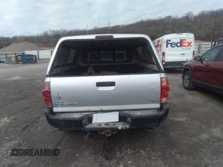 2008 Toyota Tacoma with VIN 5TEUU42N08Z469915, listed as a IAAI auction lot 41807203 with 177,699 mi miles and . Bid and sale history available at DreamBid. Image 16.