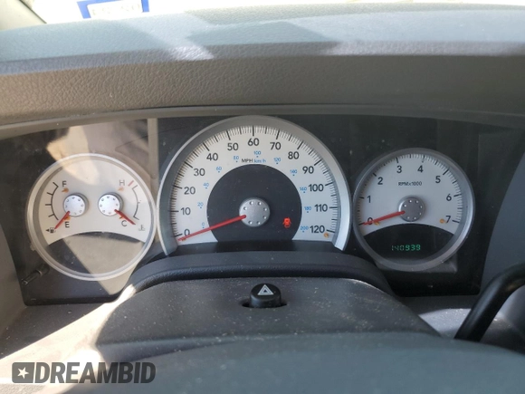 2005 Dodge Durango SLT with VIN 1D4HD48N85F619208, listed as a Copart auction lot 42241585 with 140,939 mi miles and Clean title. Bid and sale history available at DreamBid. Image 9.