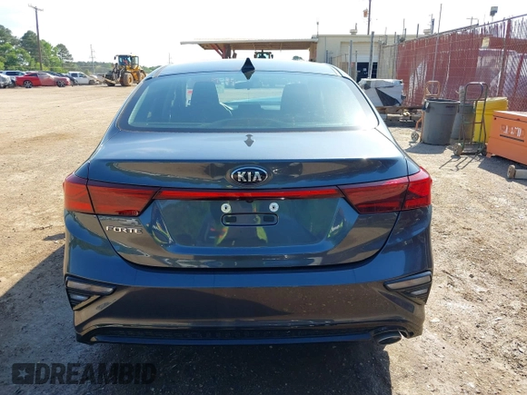 2021 Kia Forte LXS with VIN 3KPF24AD2ME273774, listed as a IAAI auction lot 41980949 with 48,883 mi miles and . Bid and sale history available at carsss.com. Image 17.
