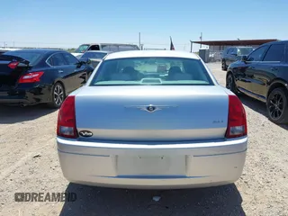 2007 Chrysler 300 with VIN 2C3KA43RX7H664582, listed as a IAAI auction lot 42106297 with 141,866 mi miles and . Bid and sale history available at DreamBid. Image 16.
