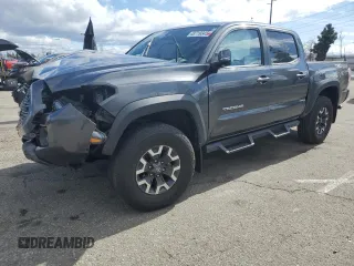 2021 Toyota Tacoma 4WD SR with VIN 3TMCZ5AN8MM445485, listed as a Copart auction lot 48719345 with 31,227 mi miles and Salvage Title. Bid and sale history available at carsss.com. Image 1.