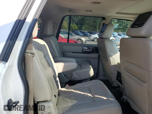 2015 Lincoln Navigator z VIN 5LMJJ3HT2FEJ09596, wystawiony jako Copart lot #73614824 z przebiegiem 157 253 mil mil oraz Szkoda całkowita • Salvage title. Historia ofert i sprzedaży dostępna na DreamBid. Obrazek 10.