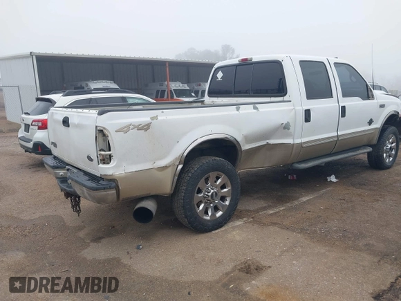 2000 Ford Super Duty F-250 XL with VIN 1FTNW21F7YEE45983, listed as a IAAI auction lot 41501845 with 329,488 mi miles. Bid and sale history available at carsss.com. Image 4.