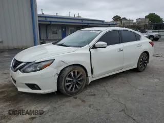 2017 Nissan Altima SL with VIN 1N4AL3AP6HC230537, listed as a Copart auction lot 54577595 with 78,667 mi miles and Salvage title. Bid and sale history available at DreamBid. Image 1.